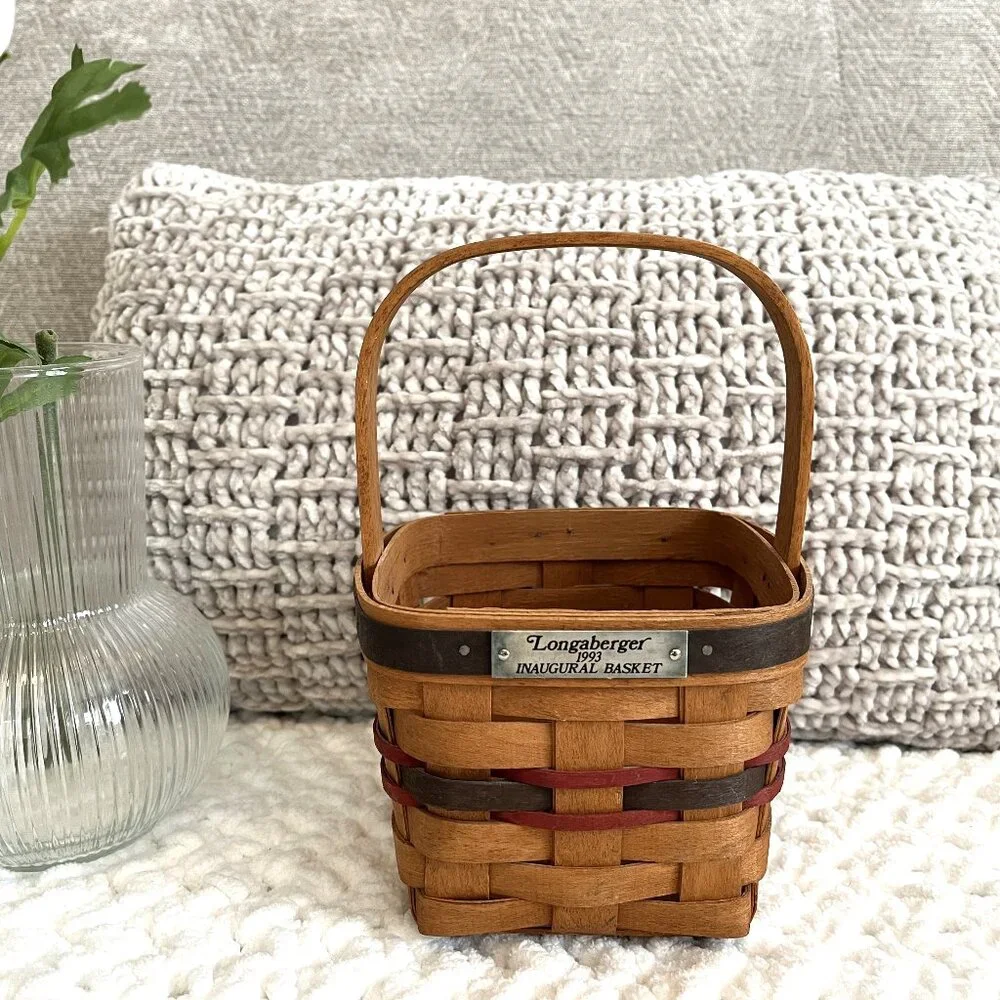 Vintage 1993 Longaberger Inaugural Basket (Small)